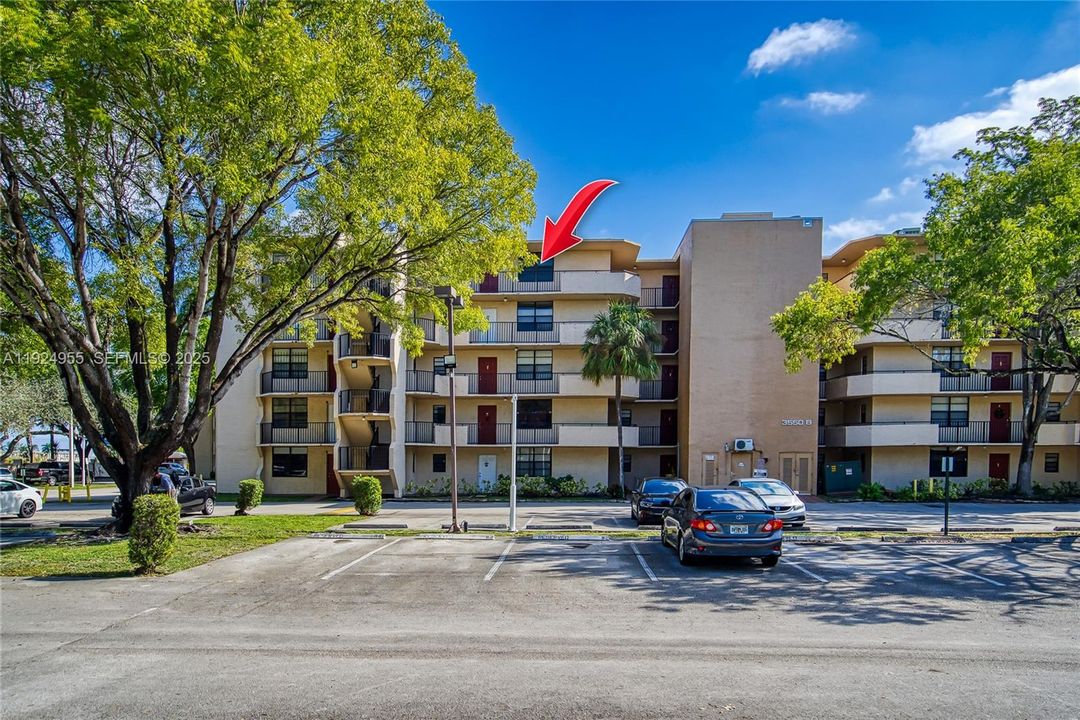 В аренду: $1,650 (1 спален, 1 ванн, 850 Квадратных фут)