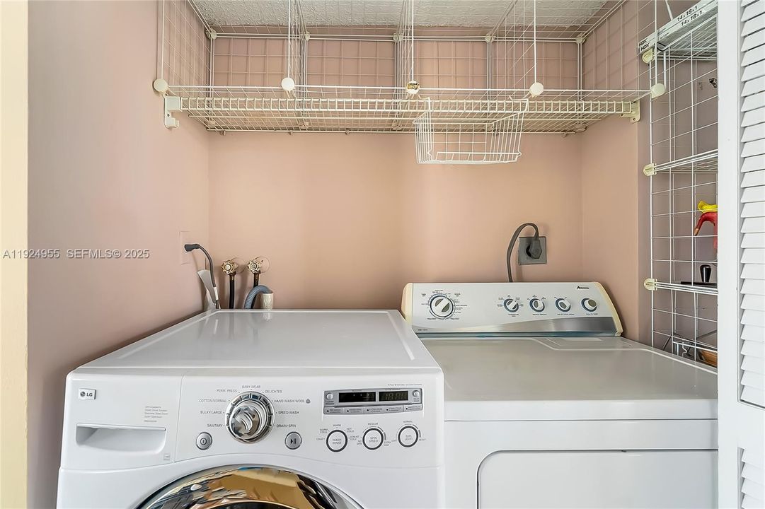 В аренду: $1,650 (1 спален, 1 ванн, 850 Квадратных фут)