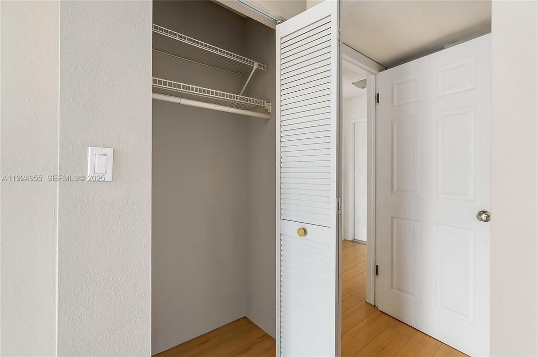 В аренду: $1,650 (1 спален, 1 ванн, 850 Квадратных фут)