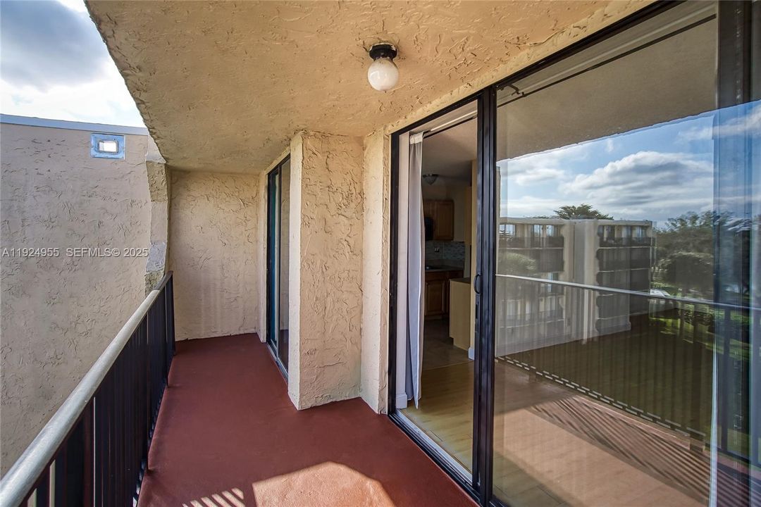 В аренду: $1,650 (1 спален, 1 ванн, 850 Квадратных фут)