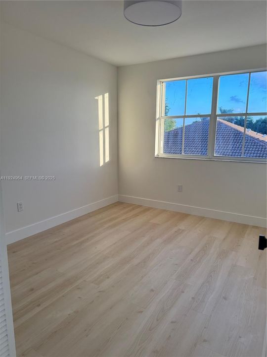 For Rent: $4,400 (4 beds, 3 baths, 1950 Square Feet)