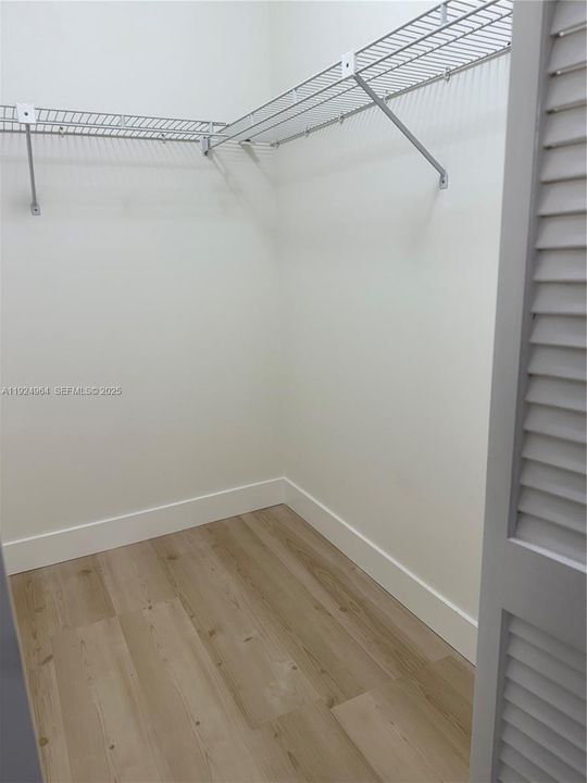 For Rent: $4,400 (4 beds, 3 baths, 1950 Square Feet)