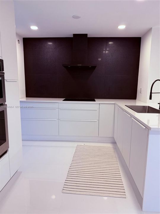 For Rent: $4,400 (4 beds, 3 baths, 1950 Square Feet)