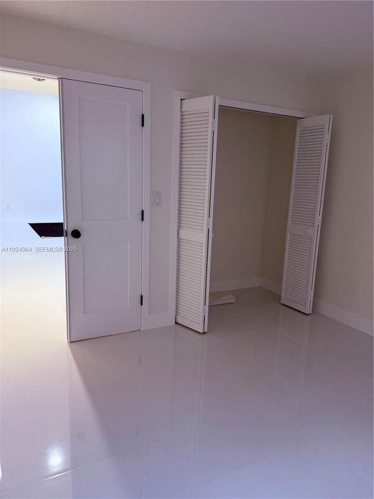 For Rent: $4,400 (4 beds, 3 baths, 1950 Square Feet)