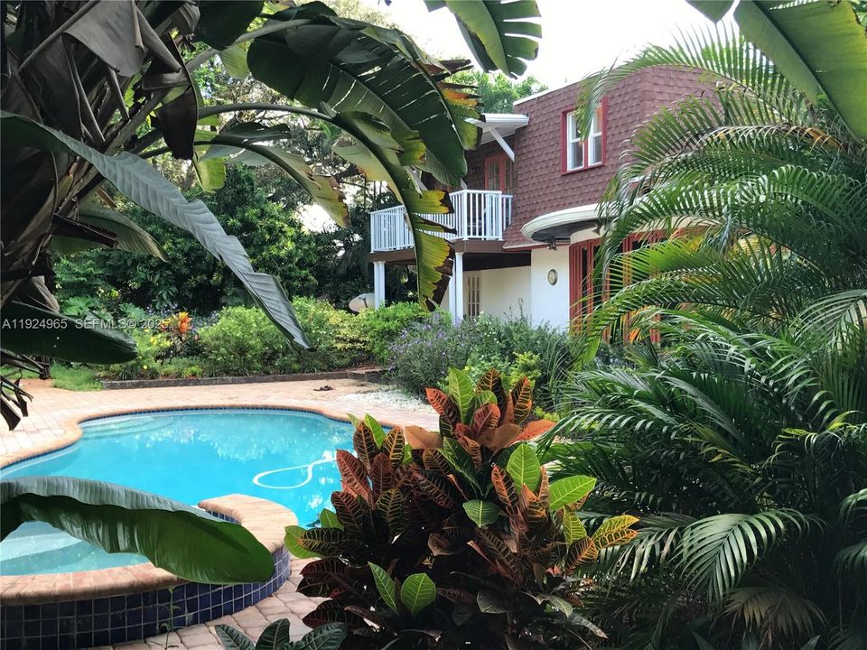 待售: $975,000 (4 贝兹, 3 浴室, 2694 平方英尺)