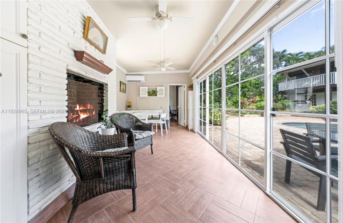 待售: $975,000 (4 贝兹, 3 浴室, 2694 平方英尺)