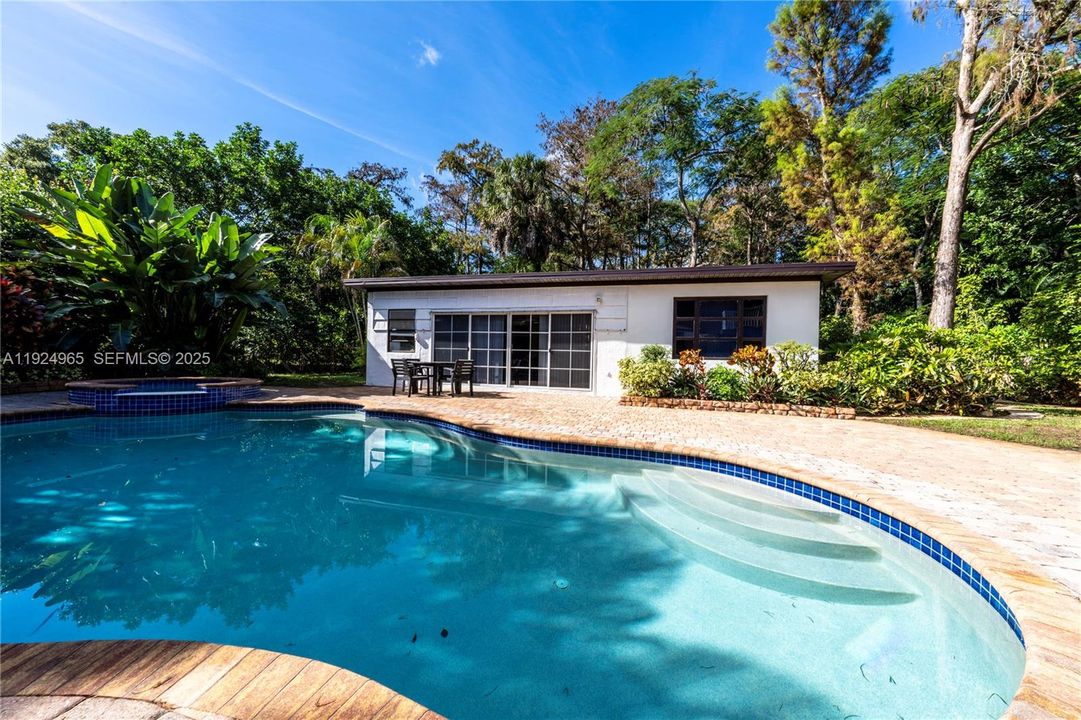 待售: $975,000 (4 贝兹, 3 浴室, 2694 平方英尺)