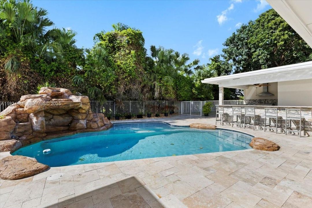 For Sale: $1,300,000 (4 beds, 3 baths, 3397 Square Feet)