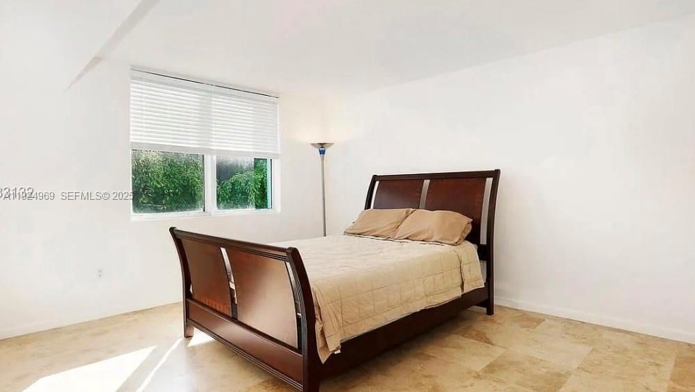 For Rent: $2,800 (2 beds, 2 baths, 1056 Square Feet)