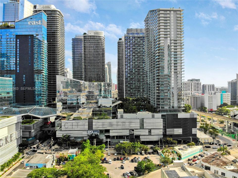 En Venta: $645,000 (1 camas, 1 baños, 883 Pies cuadrados)