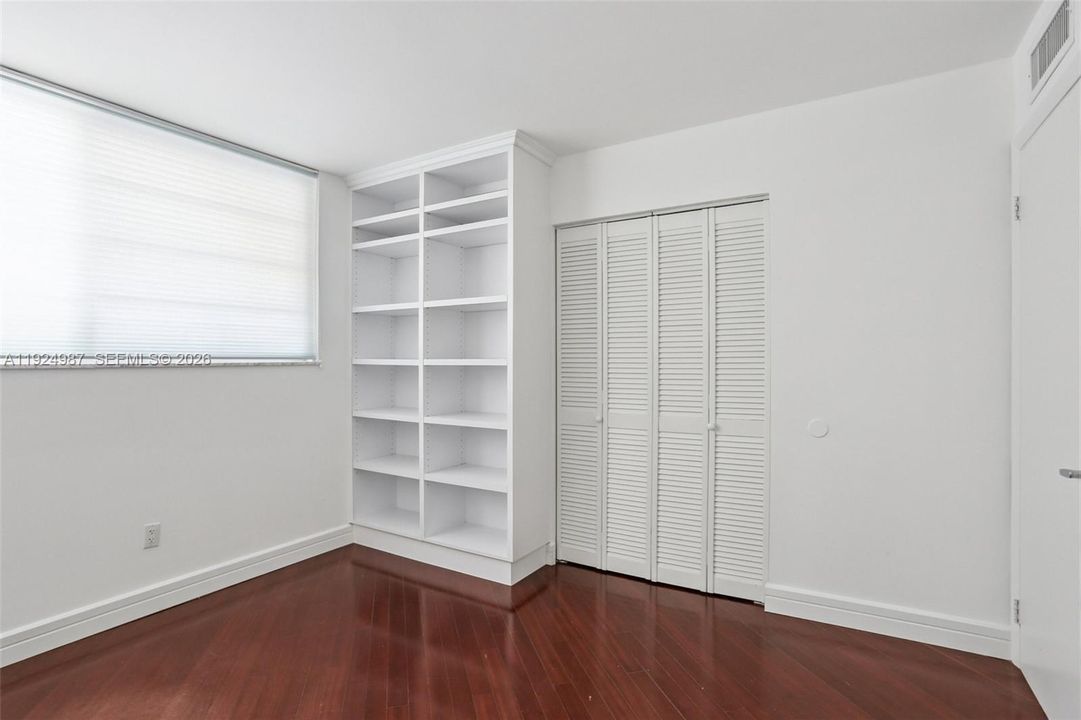 Second Bedroom with Fit in Bookcase