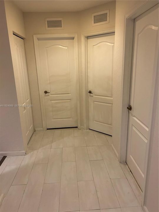 For Rent: $2,900 (3 beds, 2 baths, 1580 Square Feet)