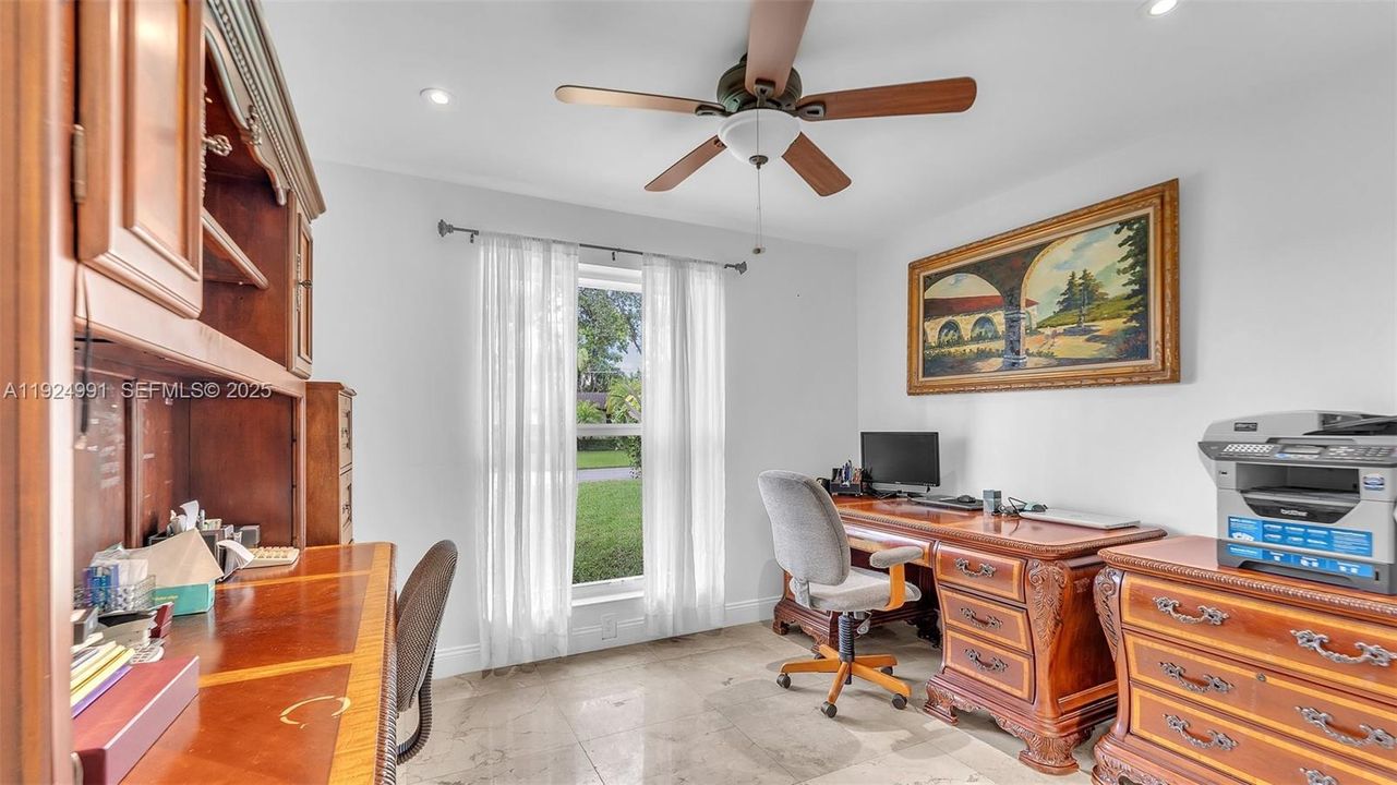 For Sale: $1,399,000 (4 beds, 4 baths, 2402 Square Feet)