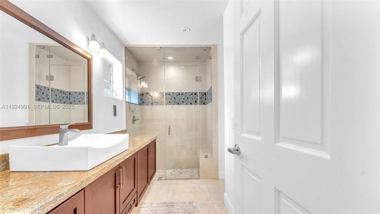 For Sale: $1,399,000 (4 beds, 4 baths, 2402 Square Feet)