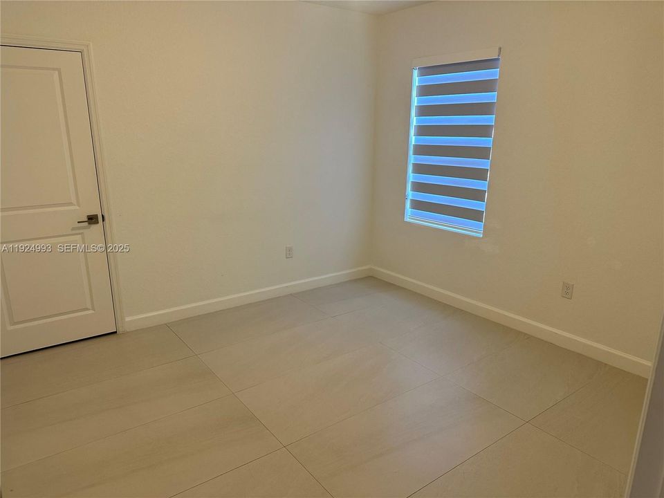 В аренду: $3,750 (4 спален, 2 ванн, 2944 Квадратных фут)