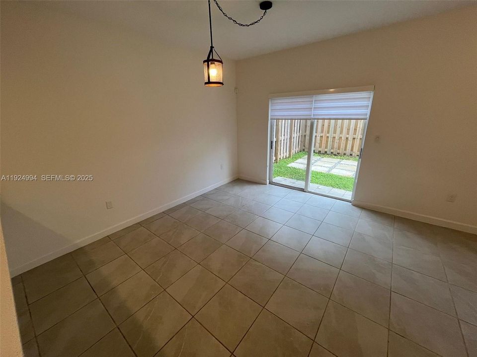 For Sale: $420,000 (3 beds, 2 baths, 1695 Square Feet)