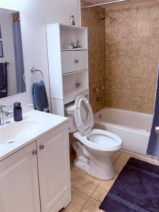 For Rent: $2,700 (2 beds, 2 baths, 1115 Square Feet)