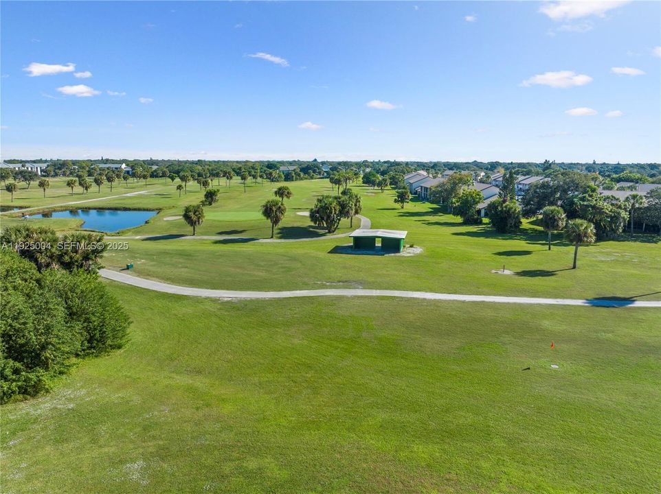 For Sale: $190,900 (2 beds, 2 baths, 1020 Square Feet)