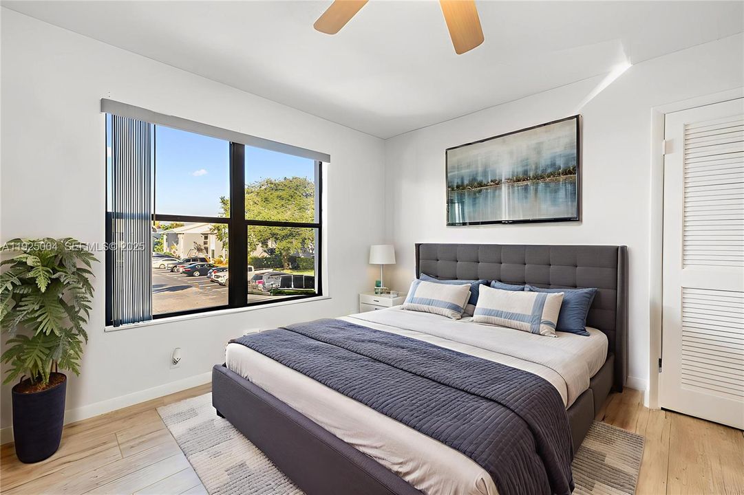 For Sale: $190,900 (2 beds, 2 baths, 1020 Square Feet)