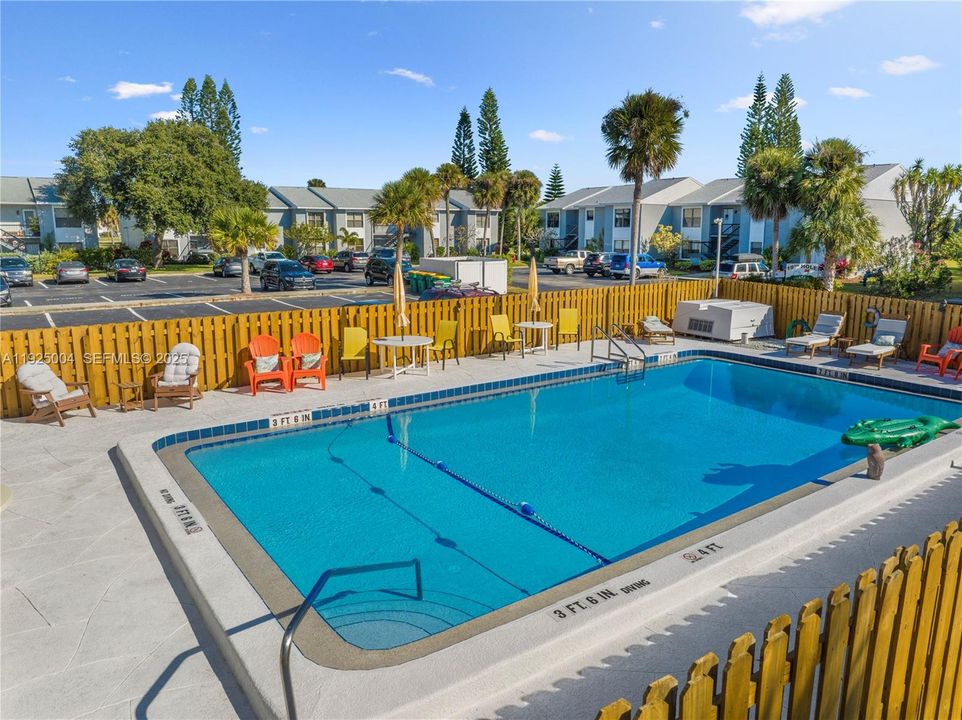 For Sale: $190,900 (2 beds, 2 baths, 1020 Square Feet)