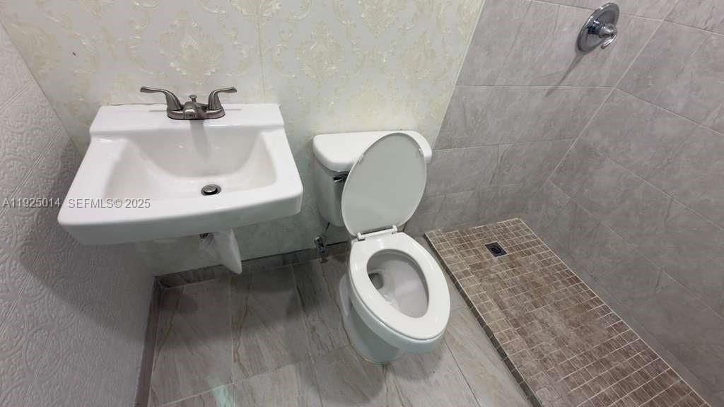 En Renta: $3,900 (0 camas, 0 baños, 0 Pies cuadrados)