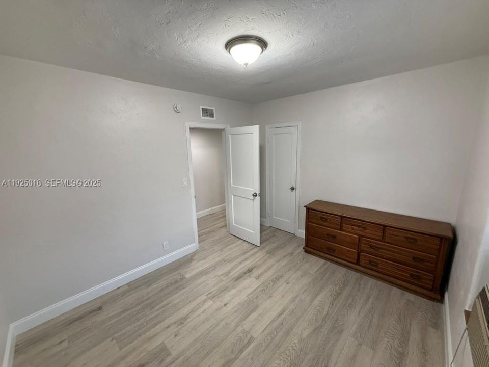 En Venta: $625,000 (0 camas, 0 baños, 1445 Pies cuadrados)