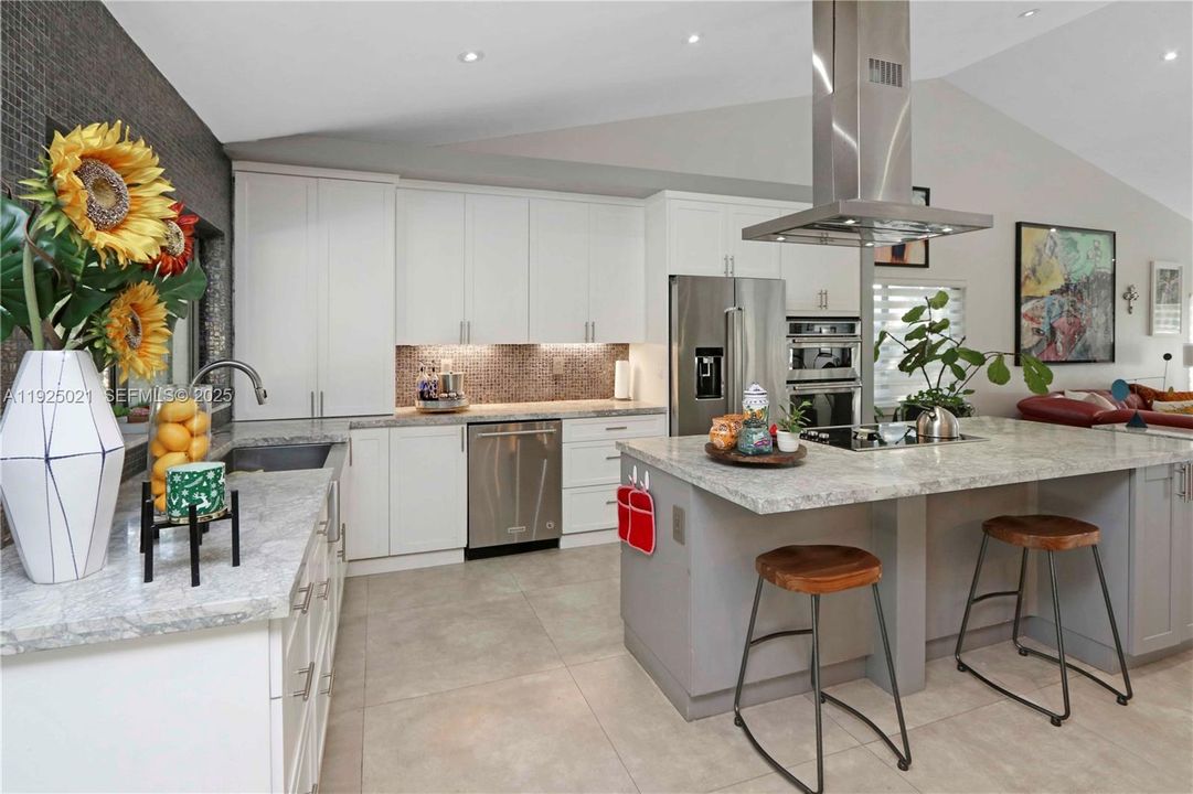 For Sale: $1,149,900 (3 beds, 2 baths, 1834 Square Feet)