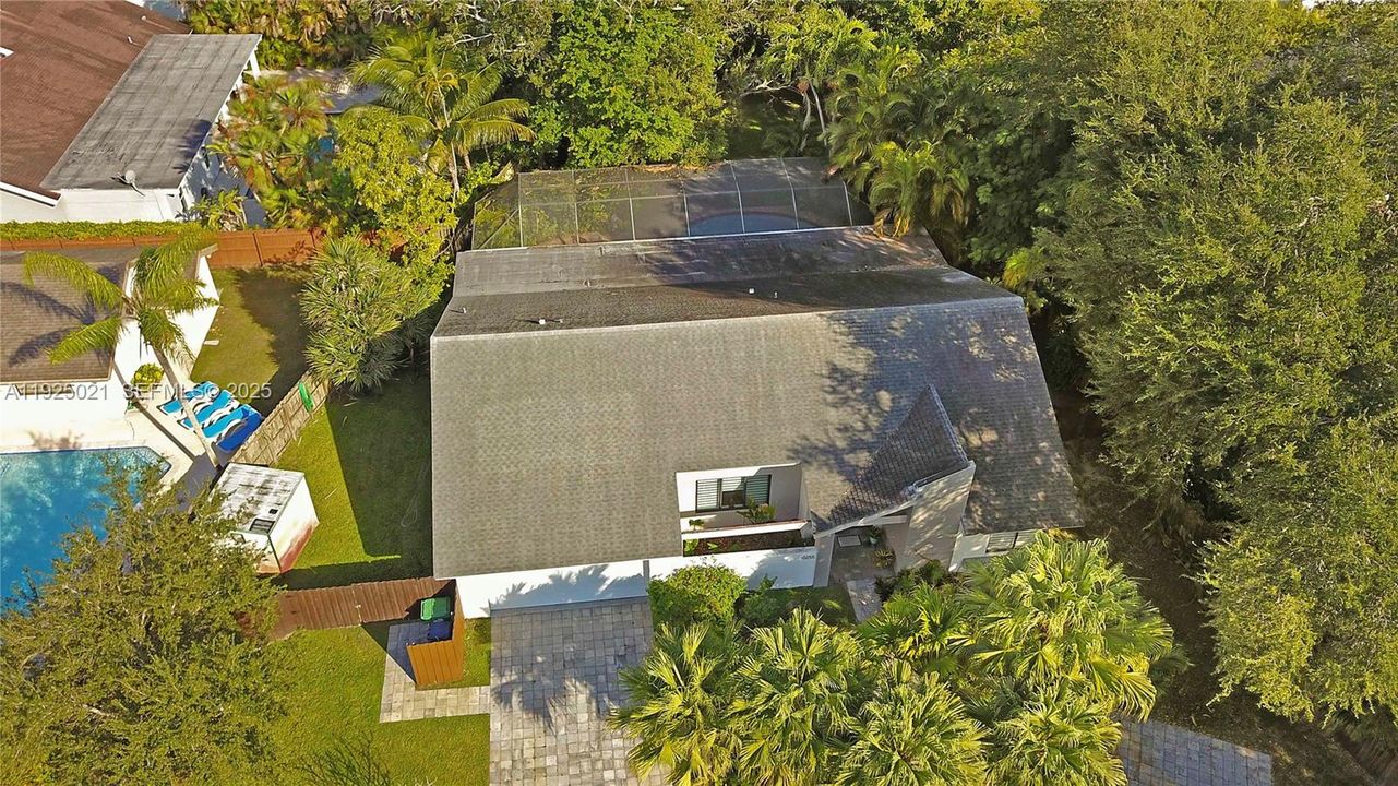 For Sale: $1,149,900 (3 beds, 2 baths, 1834 Square Feet)