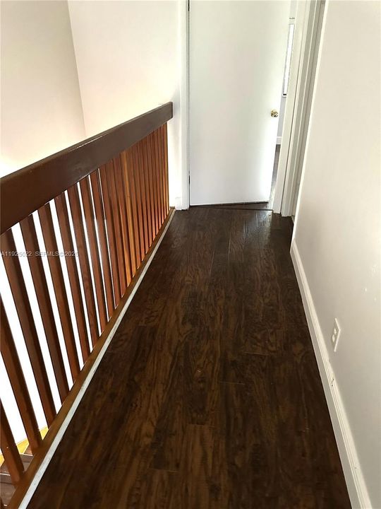 For Sale: $370,000 (3 beds, 2 baths, 1328 Square Feet)