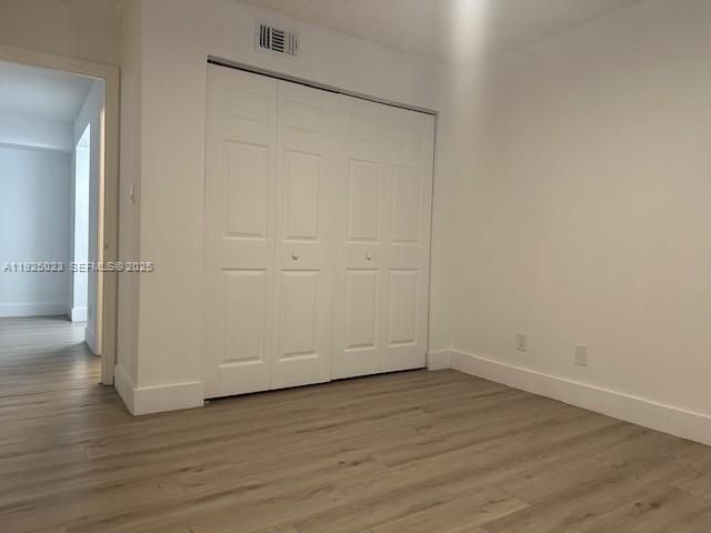 For Rent: $2,200 (2 beds, 2 baths, 1060 Square Feet)