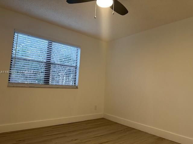 For Rent: $2,200 (2 beds, 2 baths, 1060 Square Feet)