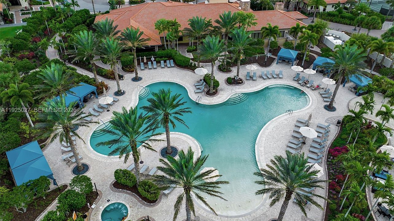 На продажу: $390,000 (2 спален, 2 ванн, 0 Квадратных фут)