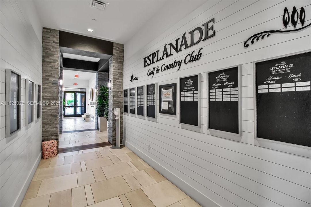 На продажу: $390,000 (2 спален, 2 ванн, 0 Квадратных фут)