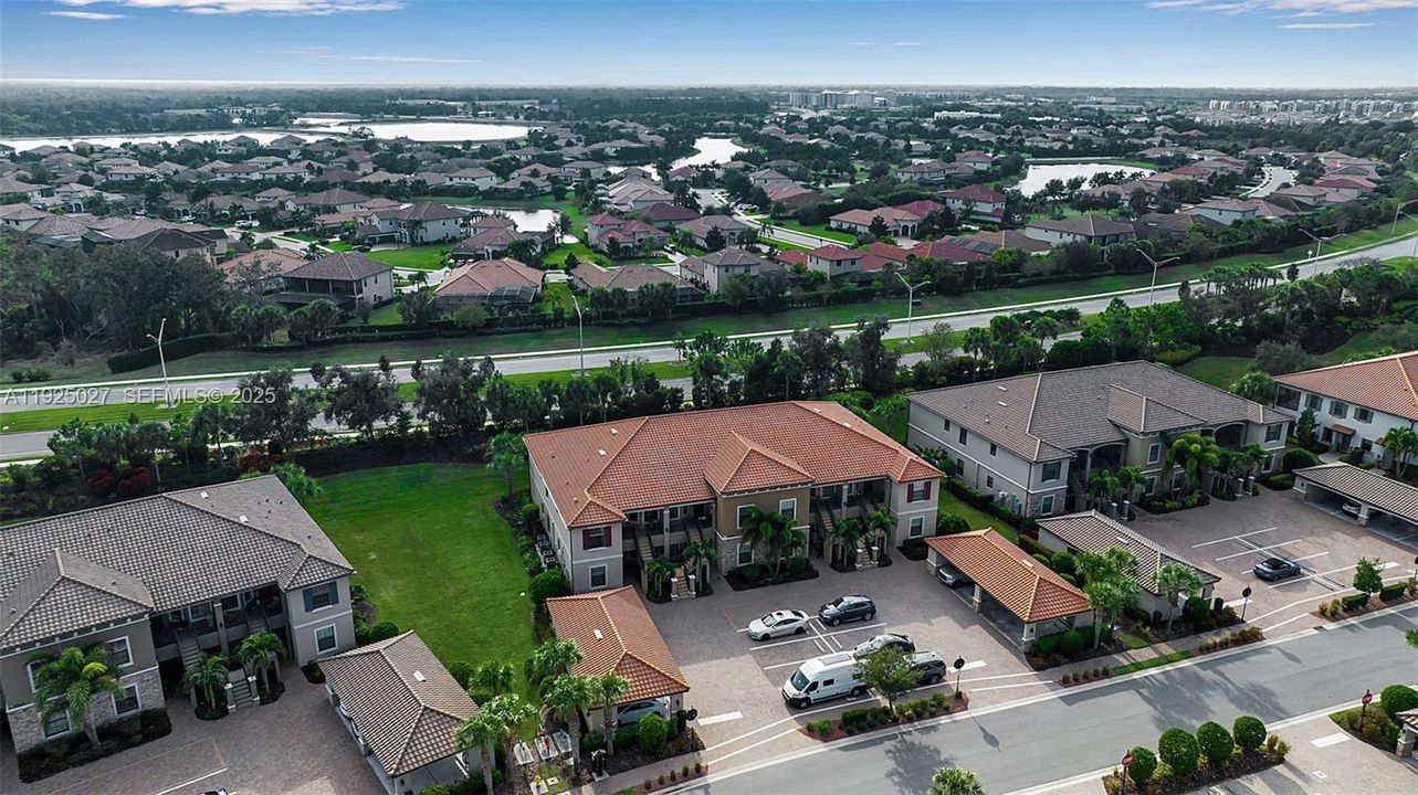 На продажу: $390,000 (2 спален, 2 ванн, 0 Квадратных фут)