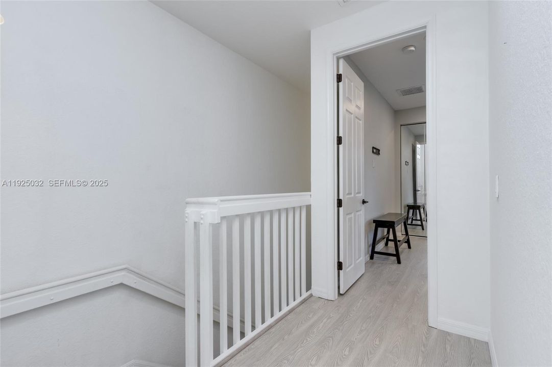 En Venta: $550,000 (3 camas, 2 baños, 1674 Pies cuadrados)