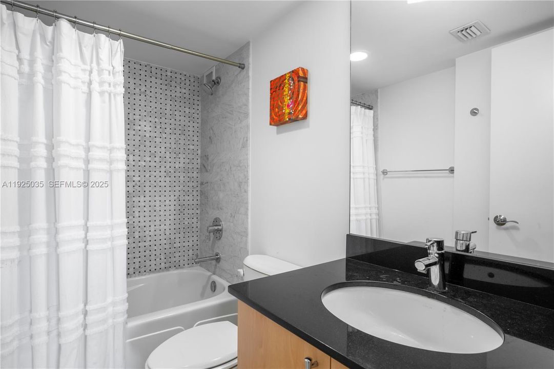 For Sale: $850,000 (2 beds, 2 baths, 1583 Square Feet)