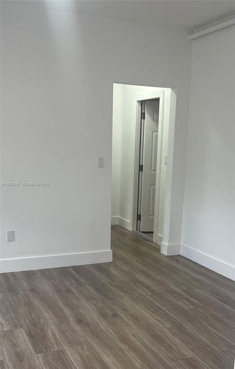 出租: $1,890 (1 贝兹, 1 浴室, 616 平方英尺)