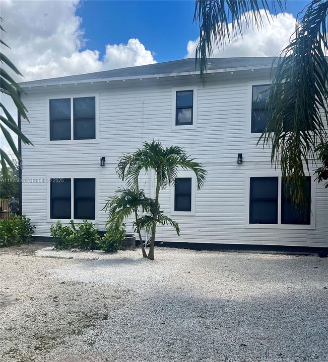 出租: $1,890 (1 贝兹, 1 浴室, 616 平方英尺)