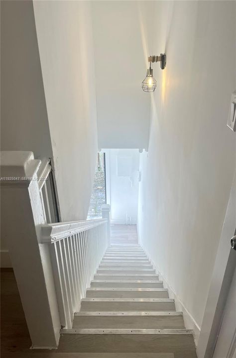 出租: $1,890 (1 贝兹, 1 浴室, 616 平方英尺)