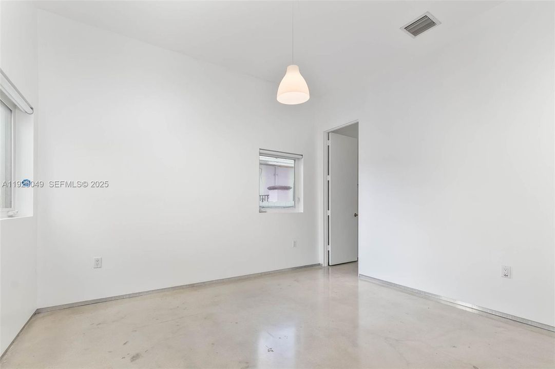 В аренду: $4,000 (3 спален, 2 ванн, 1500 Квадратных фут)