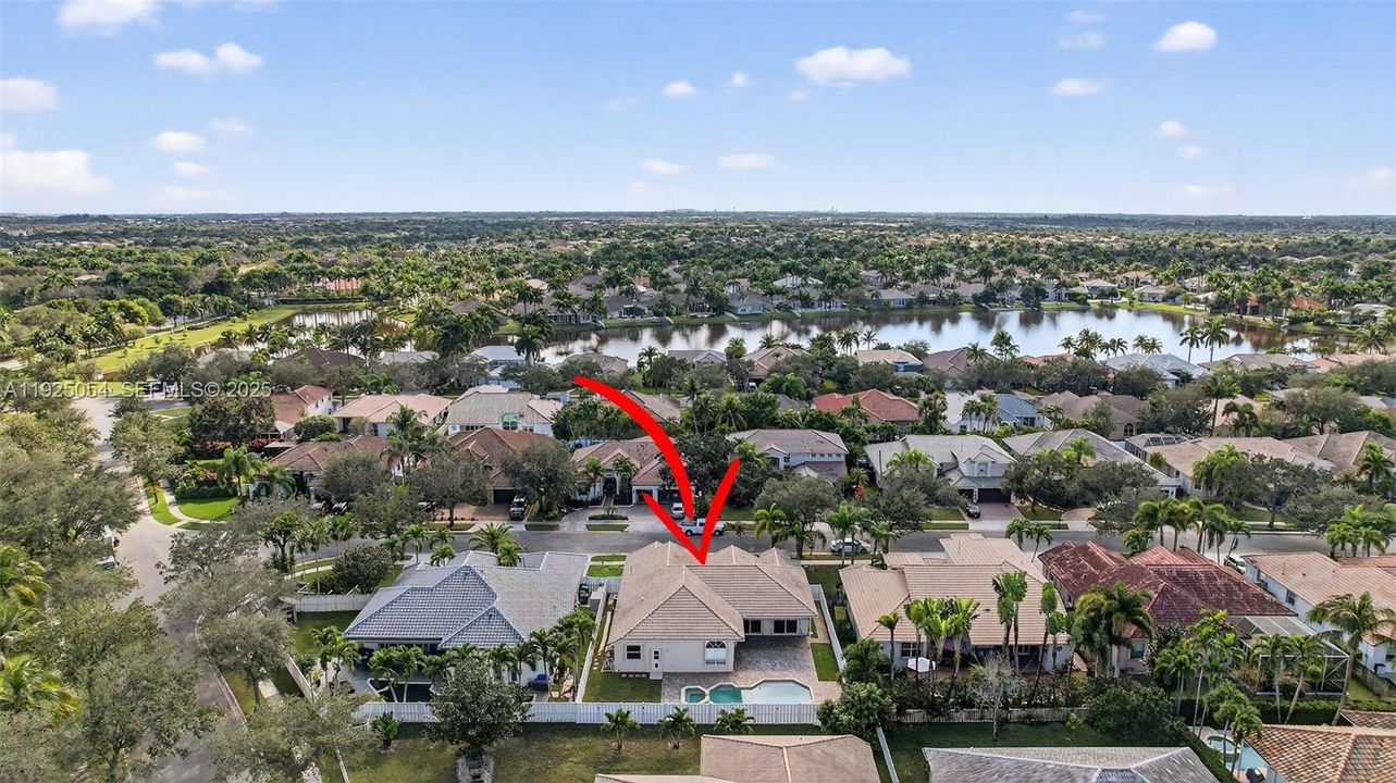 待售: $885,000 (4 贝兹, 3 浴室, 2444 平方英尺)