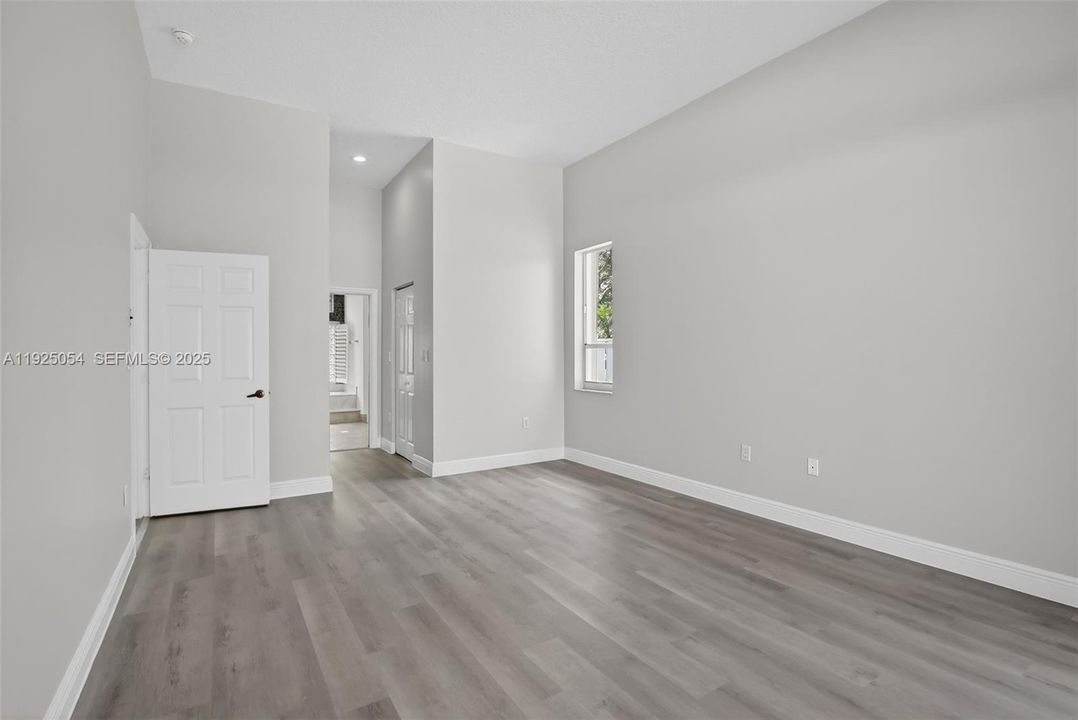 待售: $885,000 (4 贝兹, 3 浴室, 2444 平方英尺)