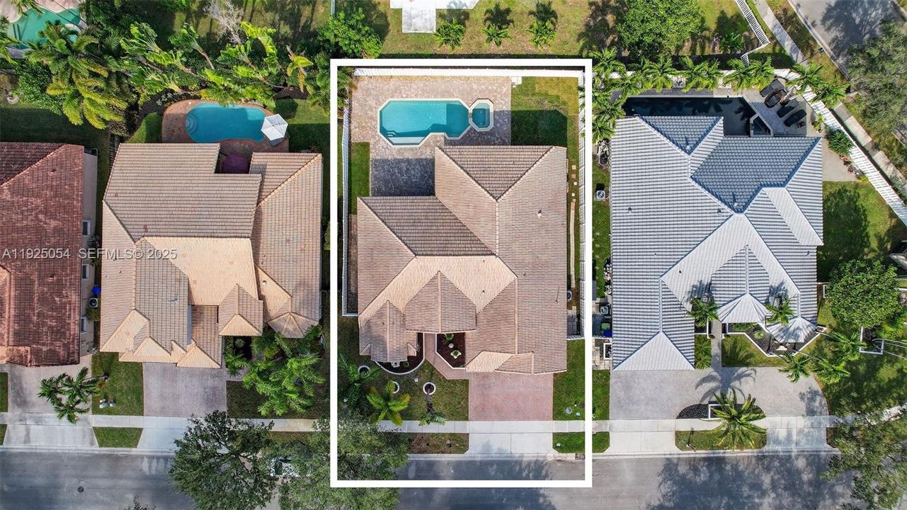 待售: $885,000 (4 贝兹, 3 浴室, 2444 平方英尺)