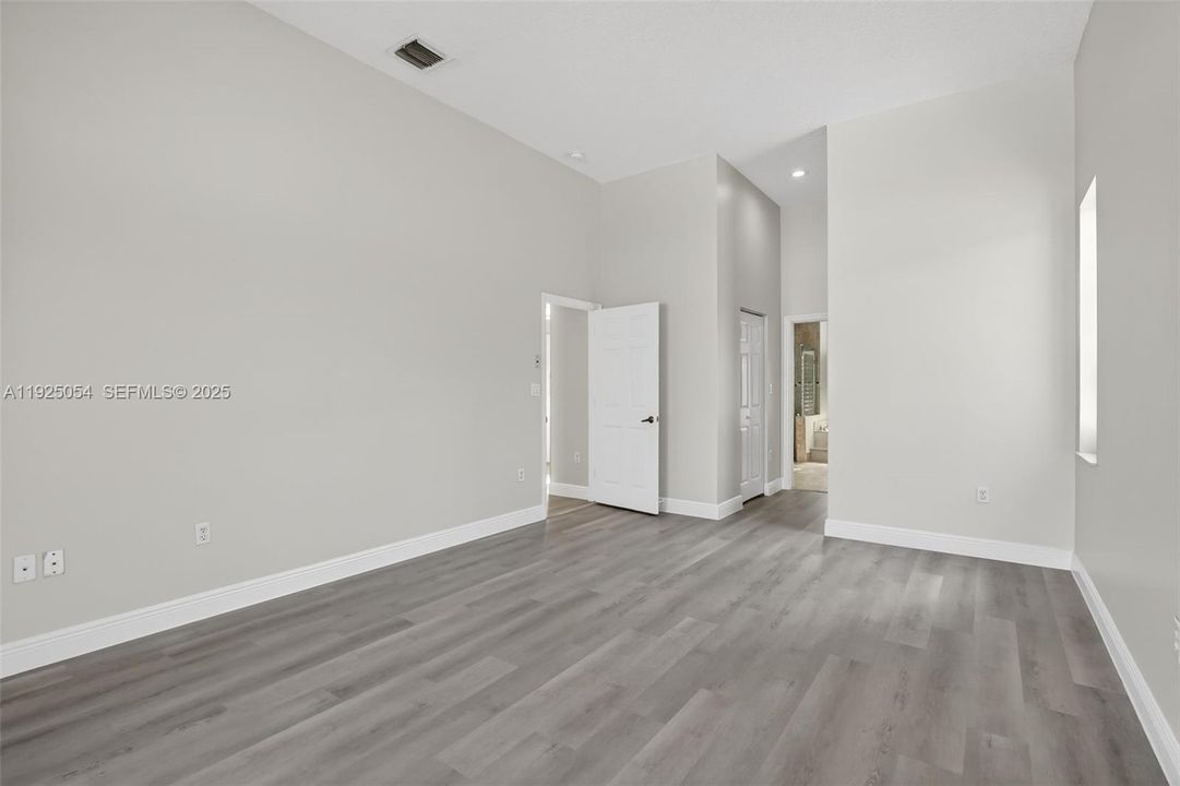 待售: $885,000 (4 贝兹, 3 浴室, 2444 平方英尺)