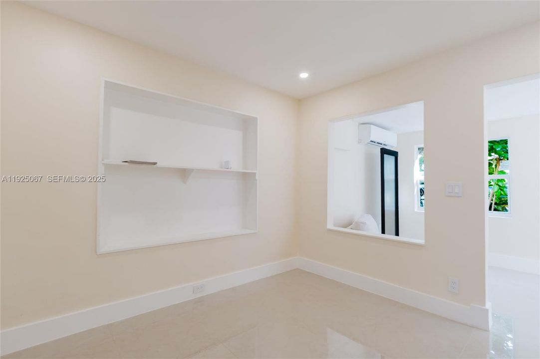 For Sale: $529,000 (3 beds, 2 baths, 1539 Square Feet)