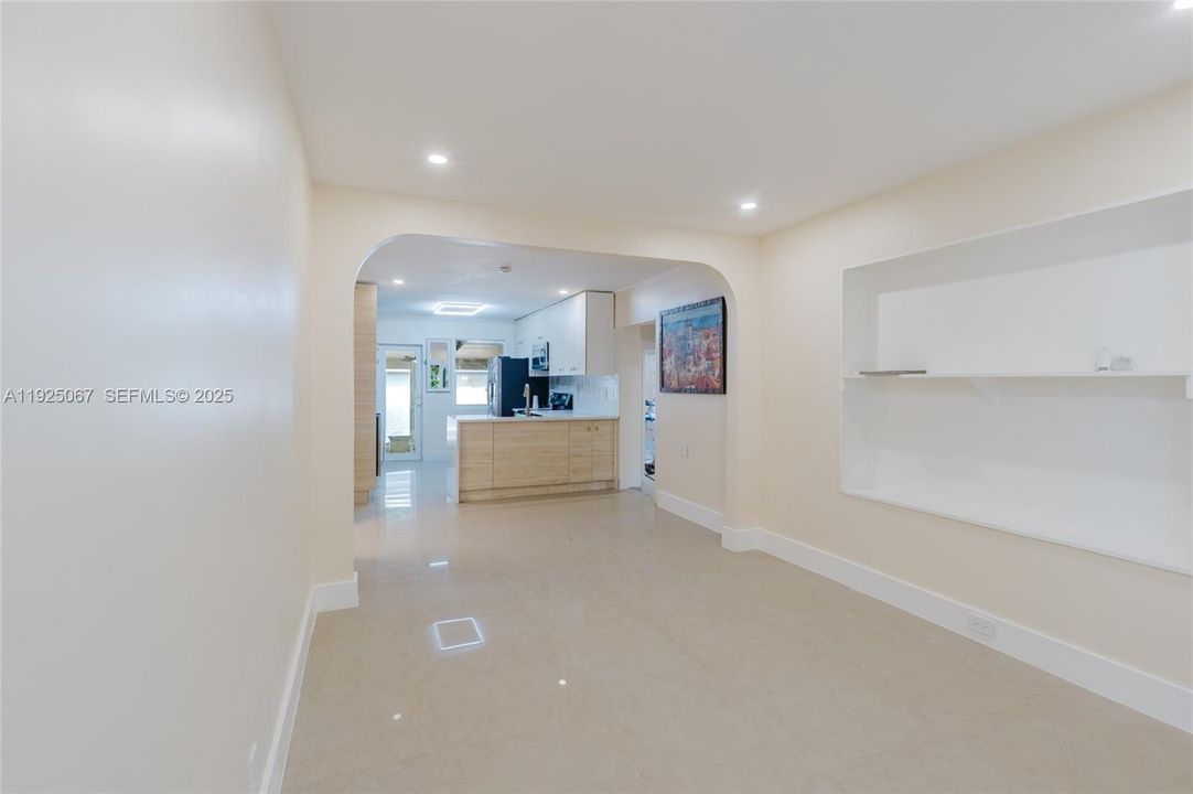 For Sale: $529,000 (3 beds, 2 baths, 1539 Square Feet)