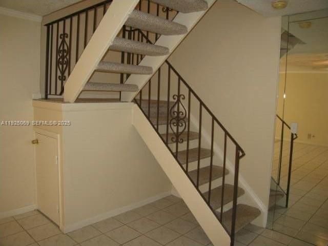 В аренду: $2,299 (2 спален, 2 ванн, 1458 Квадратных фут)