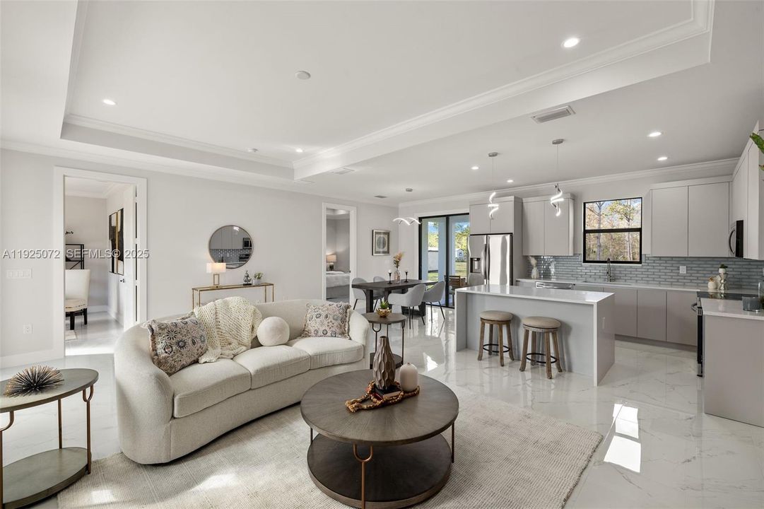 En Venta: $487,900 (3 camas, 2 baños, 1519 Pies cuadrados)