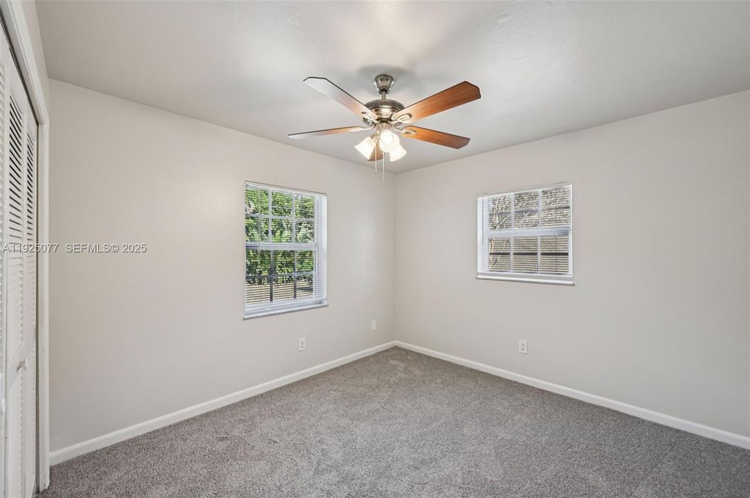 待售: $372,500 (3 贝兹, 2 浴室, 1615 平方英尺)