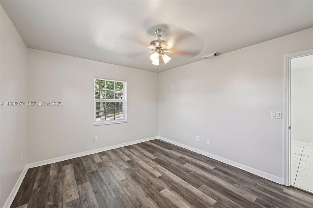 待售: $372,500 (3 贝兹, 2 浴室, 1615 平方英尺)